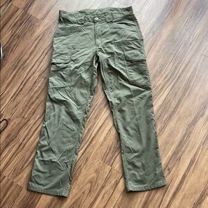 Duluth Trading Co Alaskan Hardgear Green Cargo Pants Relaxed Fit 34x34